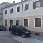 Maletic Apartman Póla