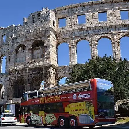 Lägenhet Maletic Pula