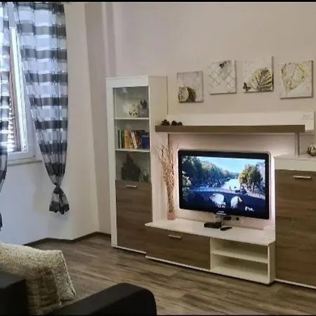 Maletic بولا