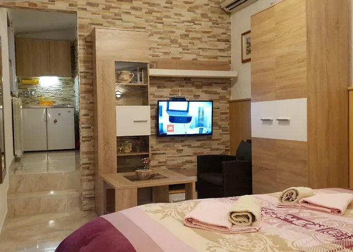 Maletic Διαμέρισμα Πούλα